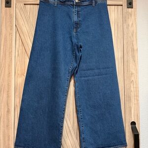 Universal Thread Women's High Rise Jeans - Blue